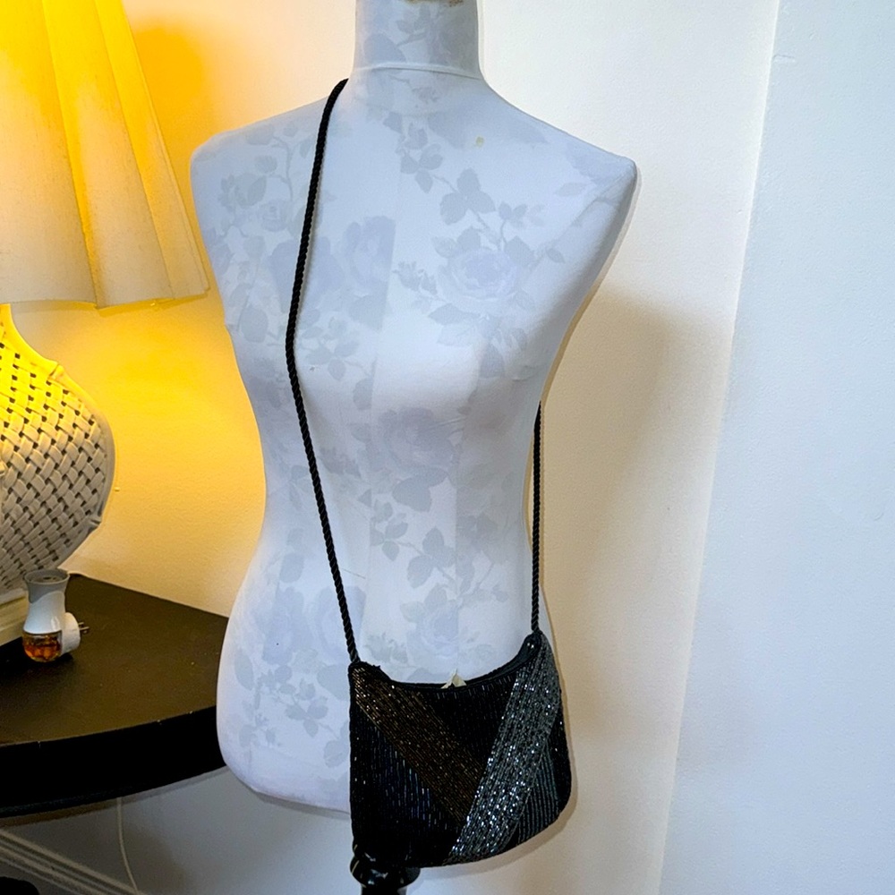 Elka Beaded Rope Strap Beaded Evening Shoulder Bag - Picture 3 of 7